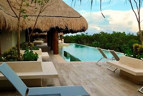 1 Br Apartment W-jungle View - Top Lx Amenities