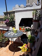 Very Central Apartment, a few Steps From the Duomo and the Theatre, Wi