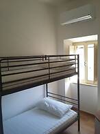 Very Central Apartment, a few Steps From the Duomo and the Theatre, Wi