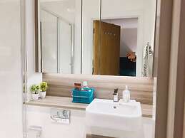 London 2 Bedroom In London