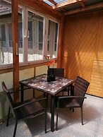 Ackerburgerhof Ballstrase 18