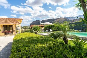 Villa Oasi Della Pace Located in Partinico With Private Pool