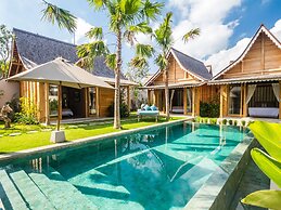 Affordable 3 Bedrooms Private Pool Villa Near Seminyak