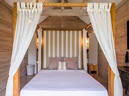 Affordable 3 Bedrooms Private Pool Villa Near Seminyak