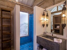 Affordable 3 Bedrooms Private Pool Villa Near Seminyak