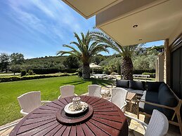 Escape to Paradise - Experience Luxury and Serenity at Villa Elina in 