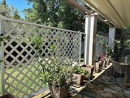 Escape to Paradise - Experience Luxury and Serenity at Villa Elina in 