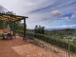 Holiday House for 6 Persons, With Swimming Pool