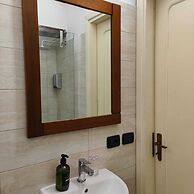 Room in Guest Room - Central Room With Balcony And Amazing Sea View