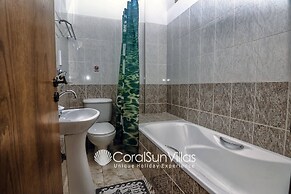 Impressive Villa Exclusive Sea Caves Walk to Taverns Sleeps 11 Ref 507