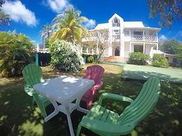 Ocean View Sai, Five Bedroom Holiday Home