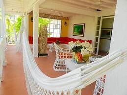 Ocean View Sai, Five Bedroom Holiday Home