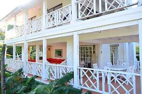 Ocean View Sai, Five Bedroom Holiday Home