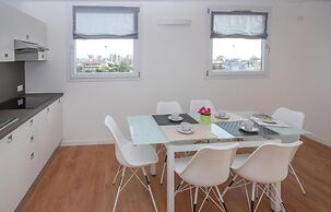 Stylish Residenza Torre Bianca 2 Bedroom Apartment Sleeps 5