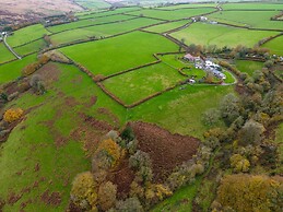 West Hollowcombe Farm Cottages - Full Site Booking