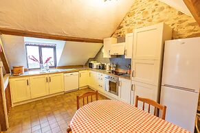 West Hollowcombe Farm Cottages - Full Si
