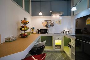 Contemporary Loft in the Heart of Chiang Mai - 5 Mins From Nimman