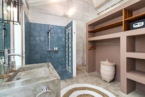 Peaceful 4 Bedrooms Private Pool Villas Rice Field View