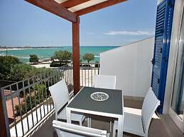 Dolce Mare 7 - Sea and Beach View - A/C - Wifi - Garage - Balcony - 2n