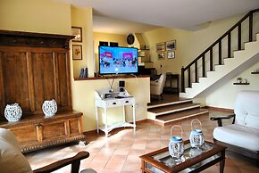 Villa Vallereale Beautiful Garden and Private Pool 9 km From Sperlonga
