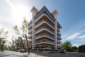 Elegant Residenza Monica Two Bedroom C6 Sleeps 6