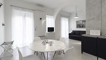 Italianway - Piazza Niccolo Tommaseo 2A