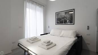 Italianway - Piazza Niccolo Tommaseo 2A