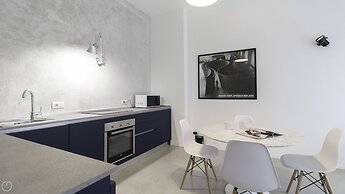 Italianway - Piazza Niccolo Tommaseo 2A