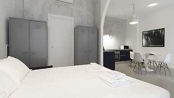 Italianway - Piazza Niccolo Tommaseo 2A