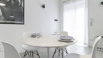 Italianway - Piazza Niccolo Tommaseo 2A