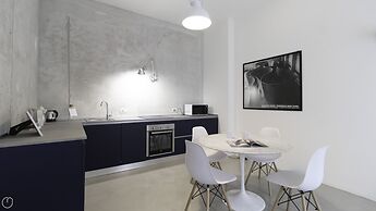 Italianway - Piazza Niccolo Tommaseo 2A