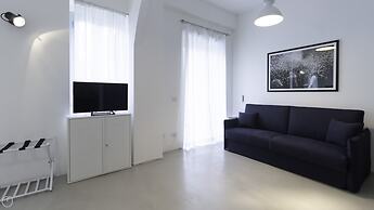 Italianway - Piazza Niccolo Tommaseo 2A