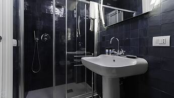 Italianway - Piazza Niccolo Tommaseo 2A