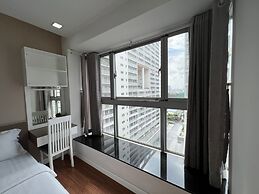 Scenic Valley Condotel