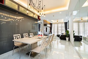 Scenic Valley Condotel