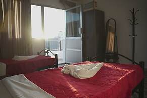 Petra Triclinium Home