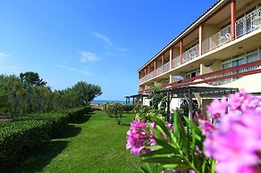 SOWELL Family Le Grau du Roi