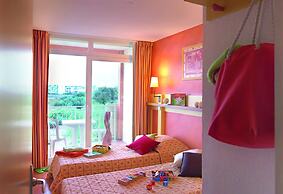 SOWELL Family Le Grau du Roi