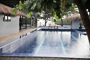 Virgin Island Resort - Restaurant & Spa