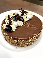 Waldhotel Fletschhorn - Panoramic Retreat in Saas Fee