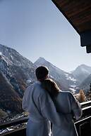 Waldhotel Fletschhorn Private Whole Hotel in Saas-Fee: 360 Alpine View