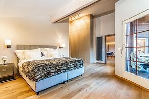 Waldhotel Fletschhorn - Panoramic Retreat in Saas Fee