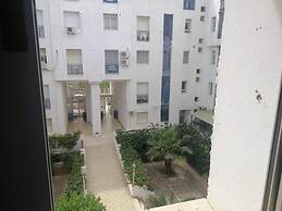 Lovely 1-bed Apartment in Lac1 Tunis