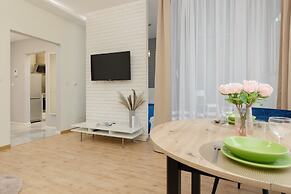 Kolejowa Cozy Apartment by Renters