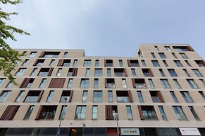 Kolejowa Cozy Apartment by Renters