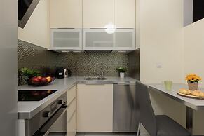 Kolejowa Cozy Apartment by Renters