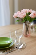 Kolejowa Cozy Apartment by Renters