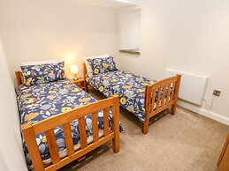 2 Barn Cottages