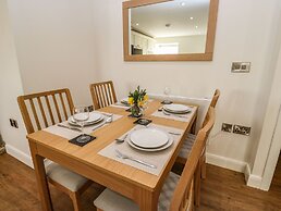 2 Barn Cottages