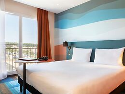 Ibis Styles Miramas - Provence